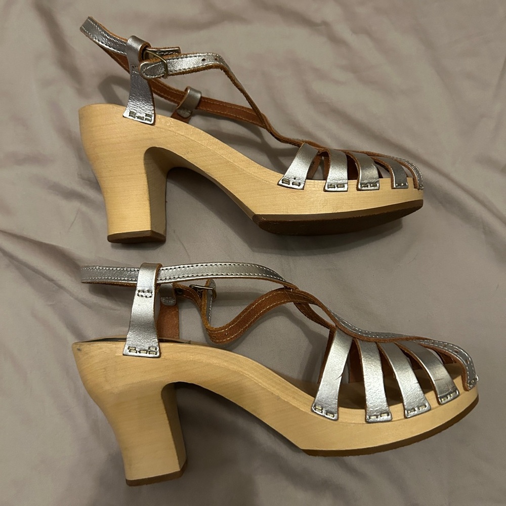 Swedish Hasbeens silver leather wooden clog sandals Size 7.5 - Picture 6 of 11